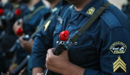 صبحگاه مشترک نیروهای مسلح به مناسبت هفته ناجا