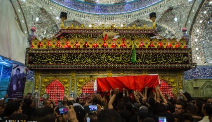 تشییع پیکر شهدای عملیات آزادسازی الحویجه در حرم حضرت عباس(ع)