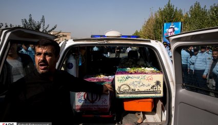 تشییع دو شهید گمنام دفاع مقدس در شهرک آسمان