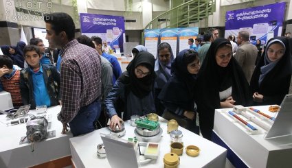 نمایشگاه دستاوردهای فناورانه پژوهشگاه فضایی ایران