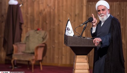همایش آیت‌الله هاشمی رفسنجانی و هشت سال دفاع مقدس