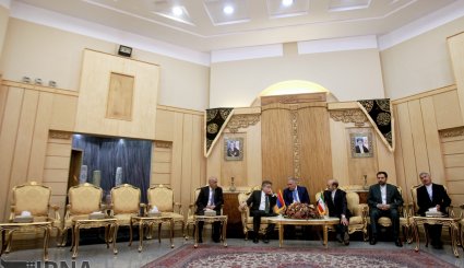ورود نخست وزیر ارمنستان به تهران

