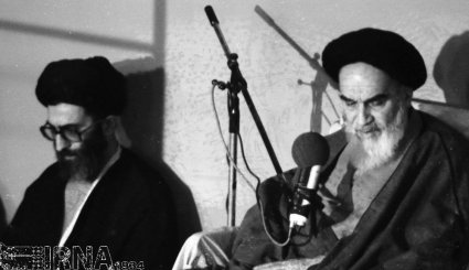17 مهر 1360 - تنفیذ حکم ریاست جمهوری آیت الله خامنه ای + تصاویر