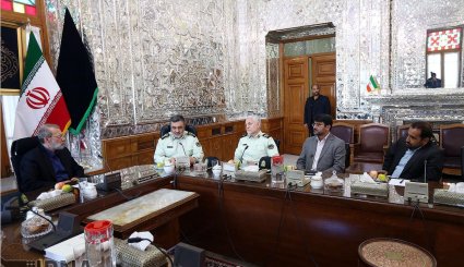 دیدار فرمانده نیروی انتظامی با رییس مجلس