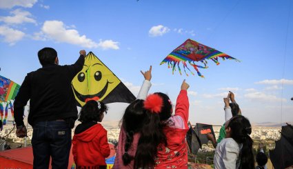 جشن بادبادک‌ها در همدان
