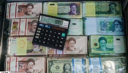 بازار ارز پس از گرانی دلار + تصاویر