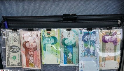 بازار ارز پس از گرانی دلار + تصاویر