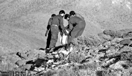 20 مهر 1373 - سقوط هواپیمای مسافربری « فوکر» آسمان + تصاویر