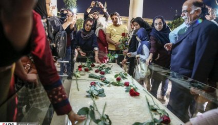 آیین بزرگداشت لسان‌الغیب، حافظ شیرازی + تصاویر