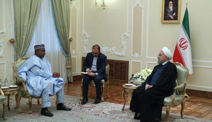 تقدیم استوارنامه سفیر جدید نیجریه به روحانی