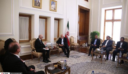 تقدیم استوارنامه سفرای جدید فنلاند، سریلانکا و فیلیپین
