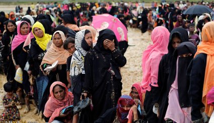 ادامه فرار دسته‌جمعی مسلمانان روهینگیا از میانمار به بنگلادش