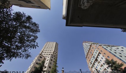 تهران زیر پای برج ها + تصاویر