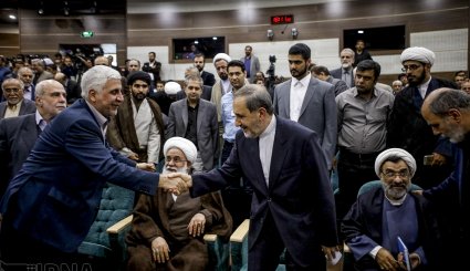 همایش زعیم ذوفنون و رونمایی از اثر منظومه فکری مقام معظم رهبری