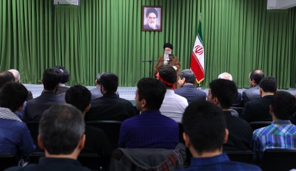 تصاویر دیدار جمعی از استعدادهای برتر و نخبگان جوان کشور با رهبر انقلاب 