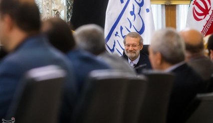 دیدار اعضای شورای شهر تهران با رئیس مجلس