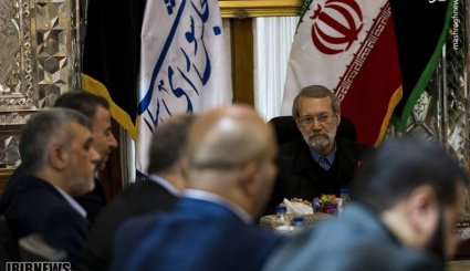 تصاویر/ دیدار معاون اول رئیس دفتر حماس با دکتر لاریجانی‎