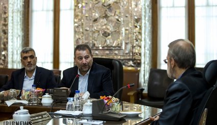 تصاویر/ دیدار معاون اول رئیس دفتر حماس با دکتر لاریجانی‎