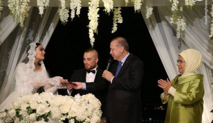 تصاویر/ اردوغان در مراسم عروسی یک فوتبالیست