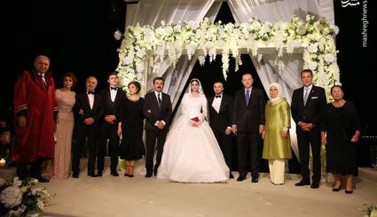 تصاویر/ اردوغان در مراسم عروسی یک فوتبالیست