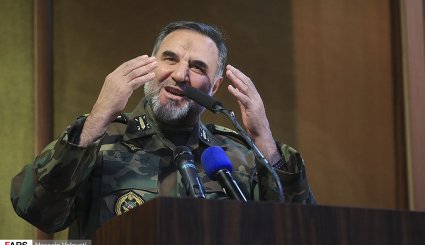 همایش همدلی و اتحاد ارتش و سپاه