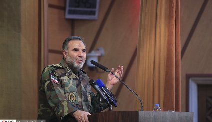 همایش همدلی و اتحاد ارتش و سپاه
