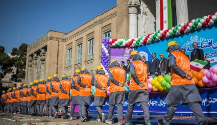 مراسم افتتاح چهارمین دوره المپیاد ورزشی درون مدرسه‌ای