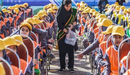 مراسم افتتاح چهارمین دوره المپیاد ورزشی درون مدرسه‌ای