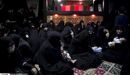 وداع با پیکر شهید مصطفی نبی لو