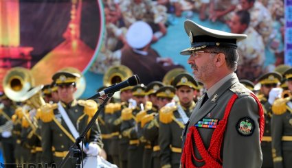 حضور فرمانده کل قوا در مراسم دانش‌آموختگی دانشگاه‌های افسری ارتش + تصاویر