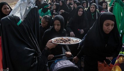 آغاز حرکت کاروان ۴۰ هزار نفری سفینة النجاة به سوی کربلا- اهواز + تصاویر