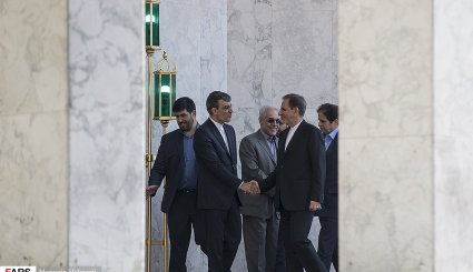 استقبال رسمی از نخست وزیر عراق + تصاویر