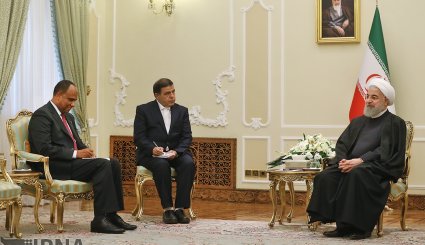 تقدیم استوارنامه های سفرای جدید چهار کشور به روحانی + تصاویر