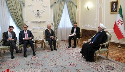 تصاویر/ دیدار آمانو با رئیس جمهوری