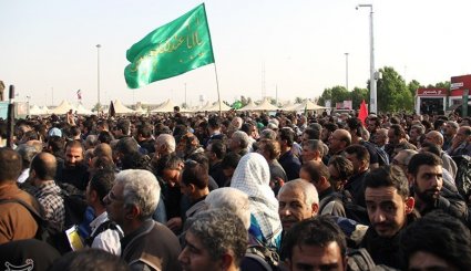 خروج زائران اربعین حسینی از مرز مهران