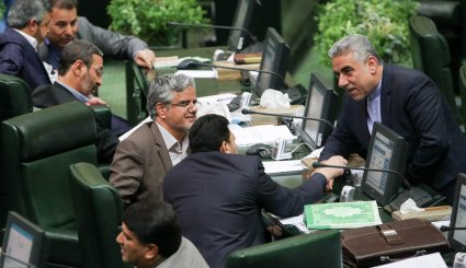 جلسه رأی اعتماد به دو وزیر پیشنهادی علوم و نیرو -۲