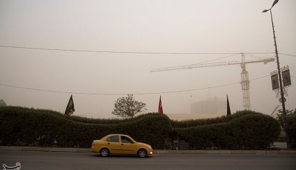 ریزگرد و گرد و غبار در کربلا
