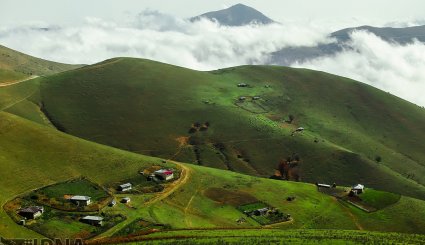 طبیعت پاییزی جاده اسالم به خلخال