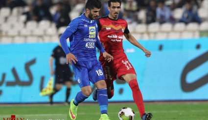 استقلال تهران ۲ - نفت ۰