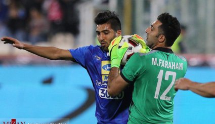 استقلال تهران ۲ - نفت ۰