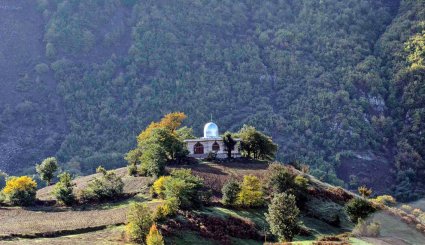 طبیعت پاییزی بره سر رودبار
