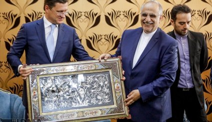 دیدار وزیر انرژی روسیه با وزیر اقتصاد