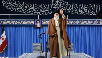 دیدار دانش‌آموزان و دانشجویان با رهبر انقلاب + تصاویر
