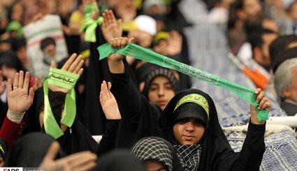 دیدار دانش‌آموزان و دانشجویان با رهبر انقلاب + تصاویر