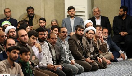 دیدار دانش‌آموزان و دانشجویان با رهبر انقلاب + تصاویر