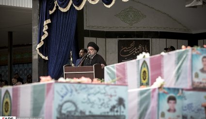تشییع ۵۴ شهید تازه‌ تفحص‌ شده نیروی انتظامی در ستاد فرماندهی ناجا + تصاویر
