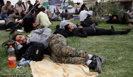 زائران اربعین در شهر کوت عراق + تصاویر