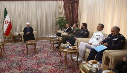 دیدار فرماندهان ارشد ارتش با روحانی + تصاویر