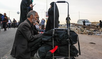 پیاده روی زائران اربعین حسینی