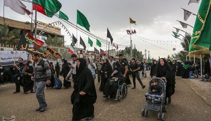 پیاده روی زائران اربعین حسینی